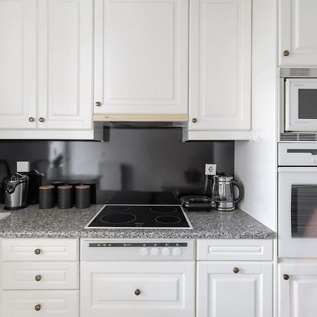 Fresh Detailed Stylish Apartment At Acropolis 아테네 외부 사진