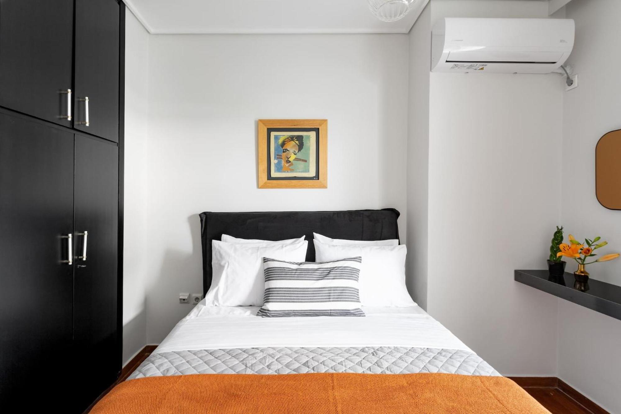Fresh Detailed Stylish Apartment At Acropolis 아테네 외부 사진